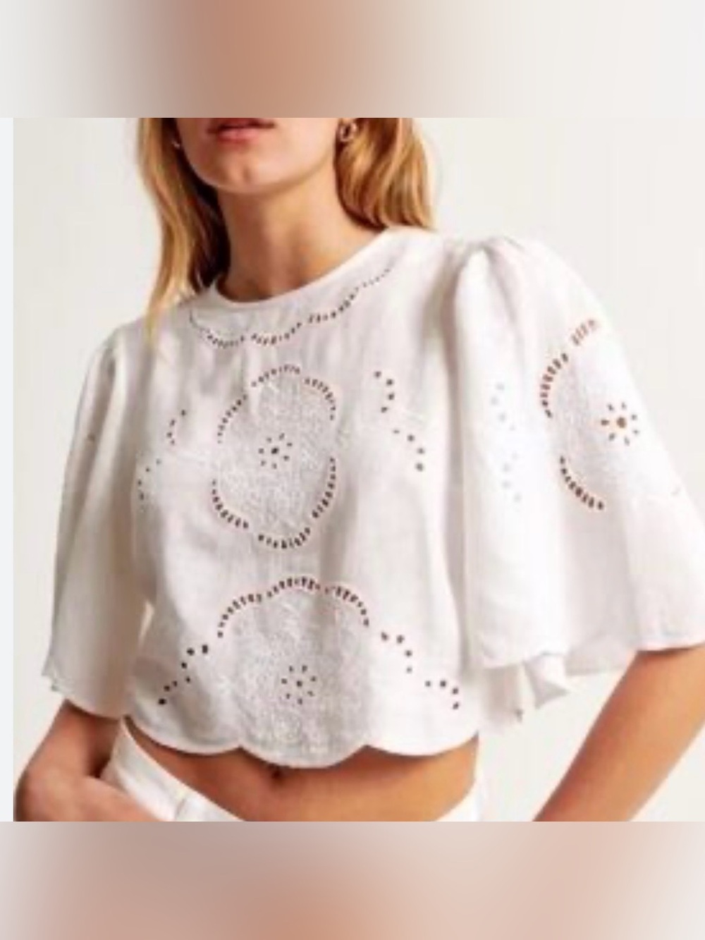 Abercrombie and Fitch White Eyelet Top Size S